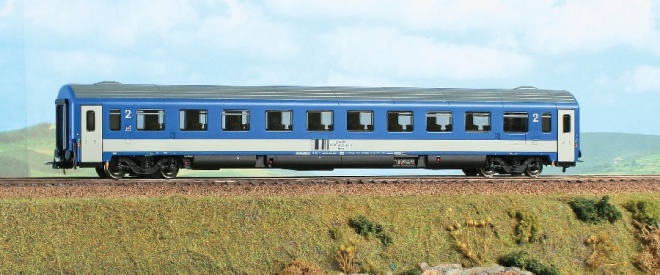 Passenger car 2nd class type EuroCity<br /><a href='images/pictures/ACME/52071_900.jpg' target='_blank'>Full size image</a>